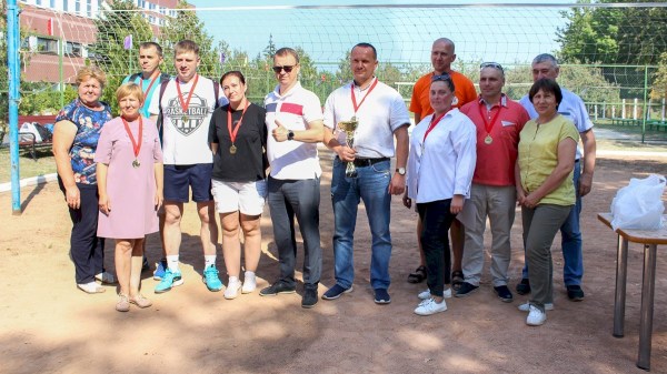 Кобринский хлебозавод – победитель XVII турнира памяти Н.К. Напреева по волейболу